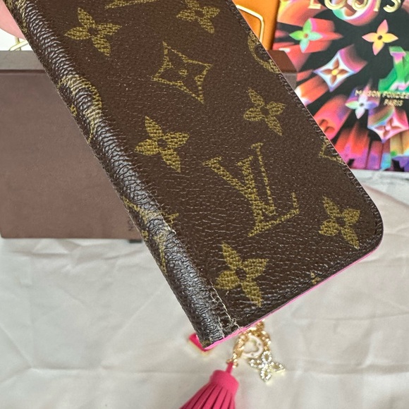 Louis Vuitton 4 key holder wallet with bag charm keychain CUSTOM - Picture 14 of 16